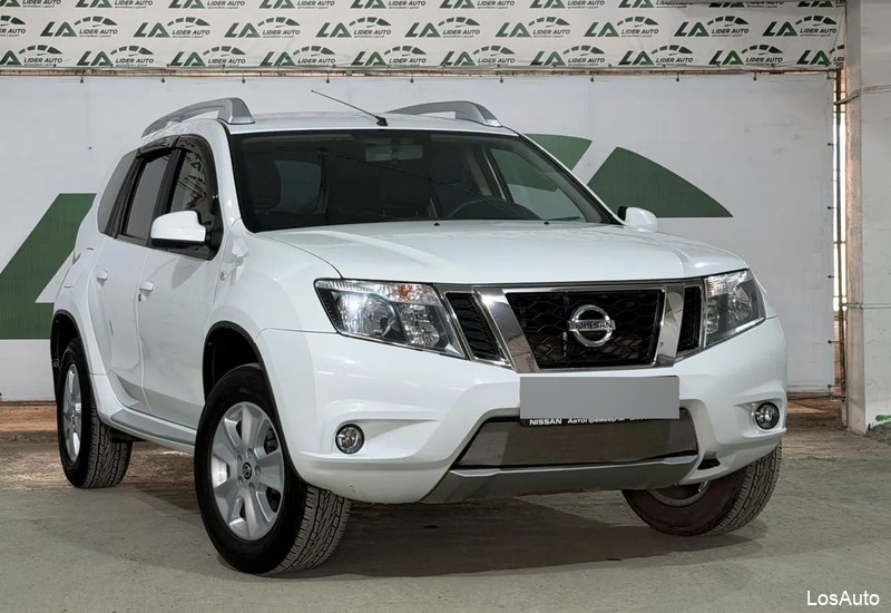 Nissan Terrano 1.6 MT, 2021, 39379 км