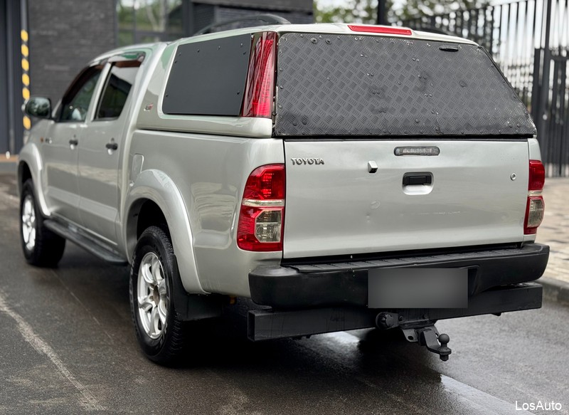 Toyota Hilux 3.0 AT, 2012, 254000 км