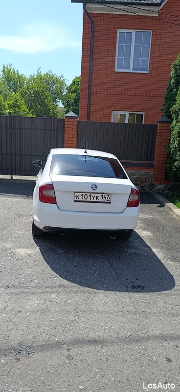 Skoda Rapid 1.6 AT, 2017, 169 450 км