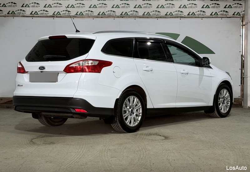 Ford Focus 1.6 MT, 2012, 100000 км