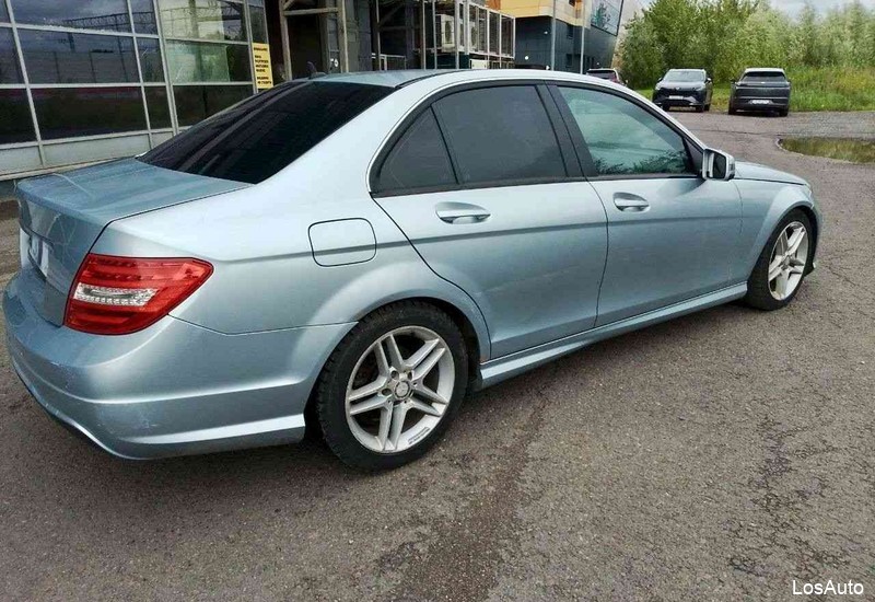 Продаётся Mercedes-Benz С class 2013 год 1,6 Один Владелец