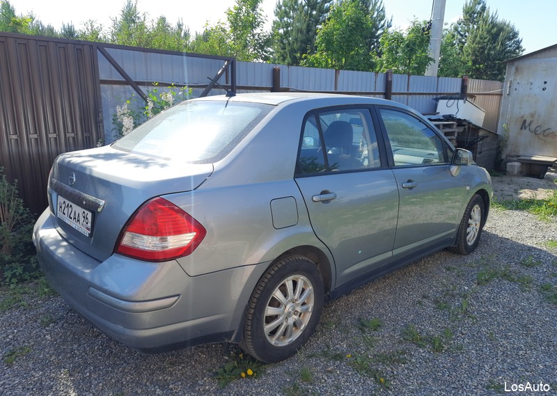 Nissan Tiida 1.6 MT, 2008, 245497 км