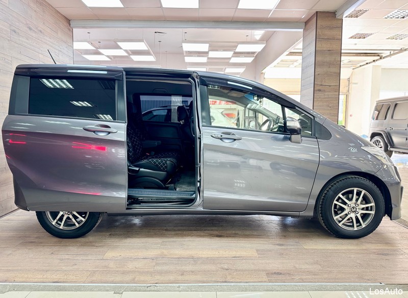 Honda Freed 1.5 CVT, 2016, 132500 км