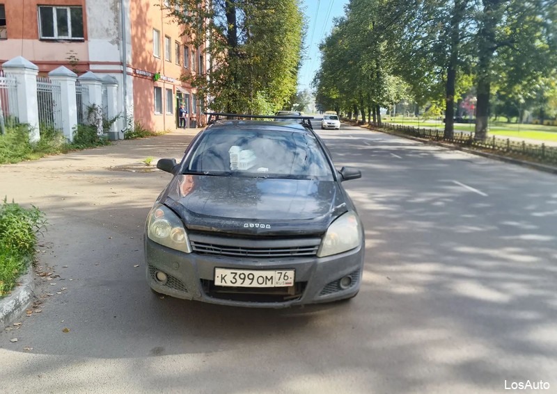 Opel Astra 1.6 MT, 2010, 184.13 км