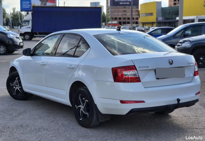 Skoda Octavia 1.6 MT, 2016, 130502 км