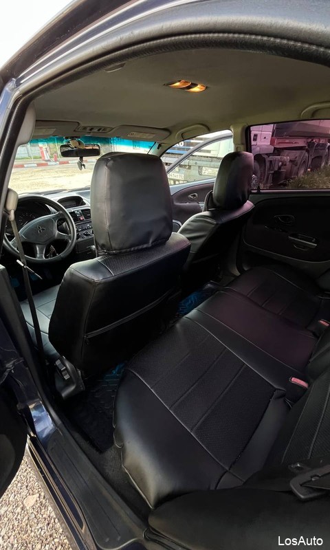 Mitsubishi Carisma 1.6 MT, 2003, 390000 км