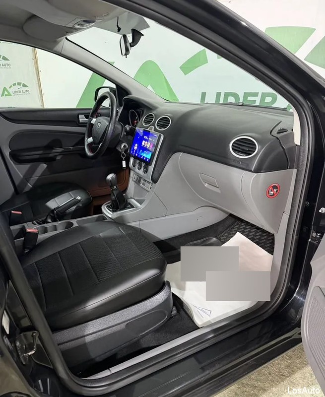 Ford Focus 1.8 MT, 2010, 98162 км