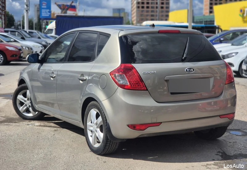 Kia Ceed 1.6 MT, 2012, 225143 км