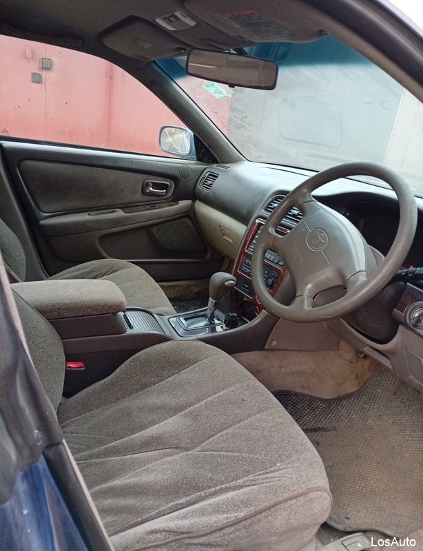Toyota Mark II 2.0 AT, 1998, 300000 км