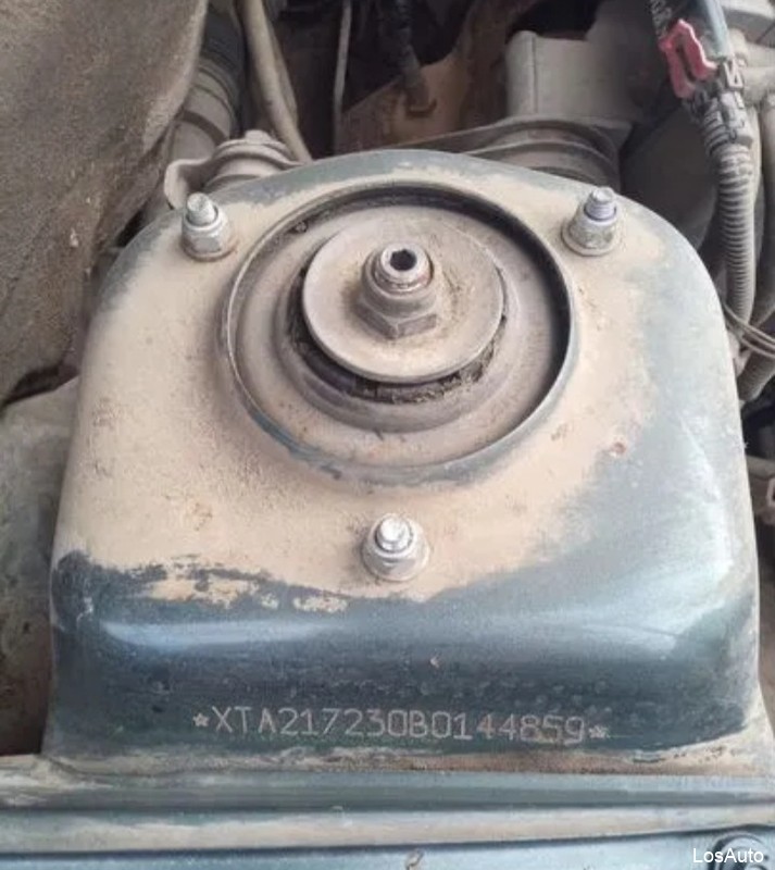 LADA (ВАЗ) Priora 98.0 MT, 2011, 212000 км