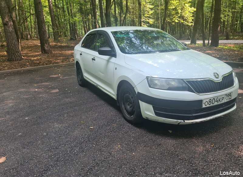 Skoda Rapid 1.6 AT, 2017, 324369 км