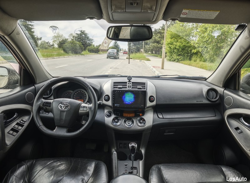 Toyota RAV4 2.0 CVT, 2010, 270000 км