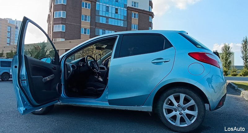 Mazda 2 1.5 AT, 2008, 1240000 км
