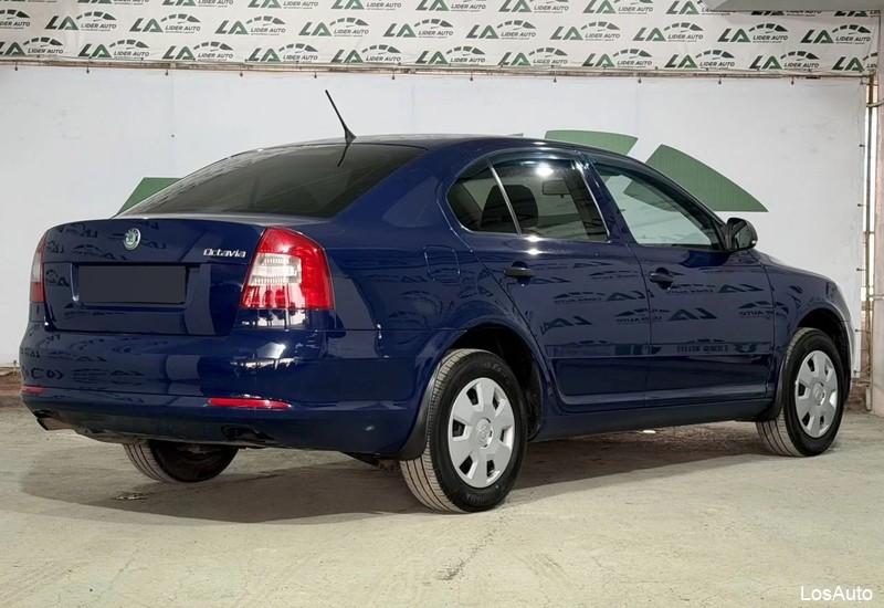 Skoda Octavia 1.4 MT, 2011, 287777 км