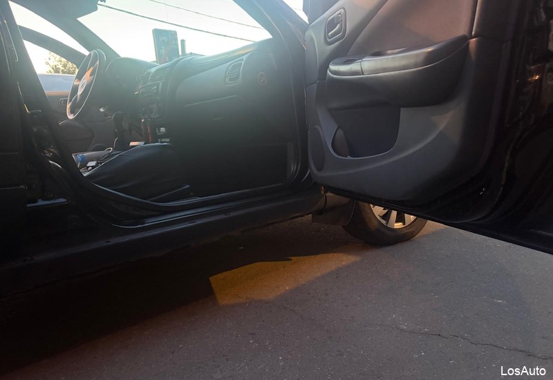 Nissan Almera MT, 2004, 15000 км
