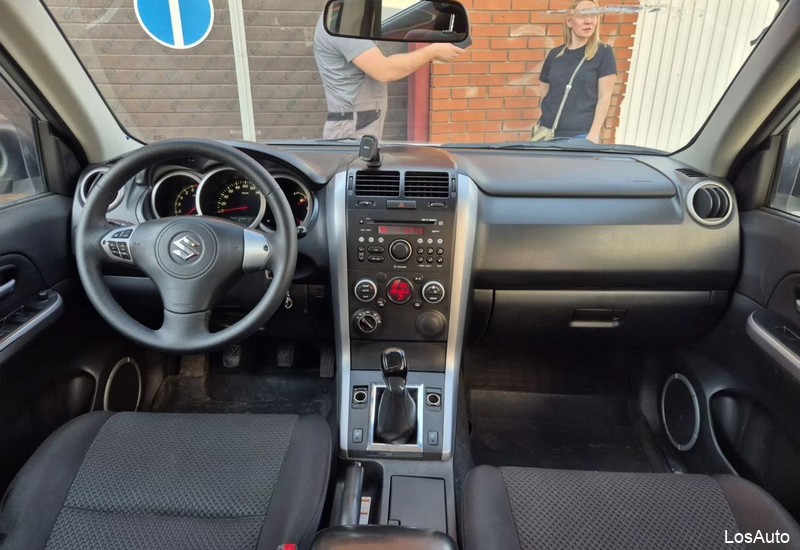 Suzuki Grand Vitara 2.0 MT, 2011, 166000 км