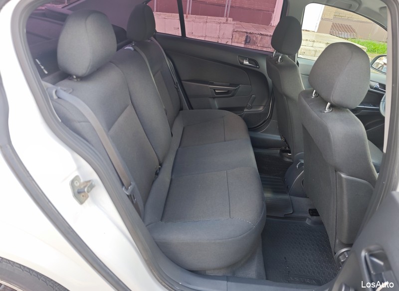 Opel Astra 1.6 MT, 2013, 213000 км