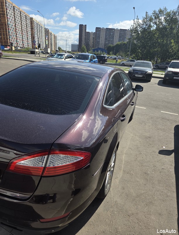 Продаю Ford Mondeo 2008 года.