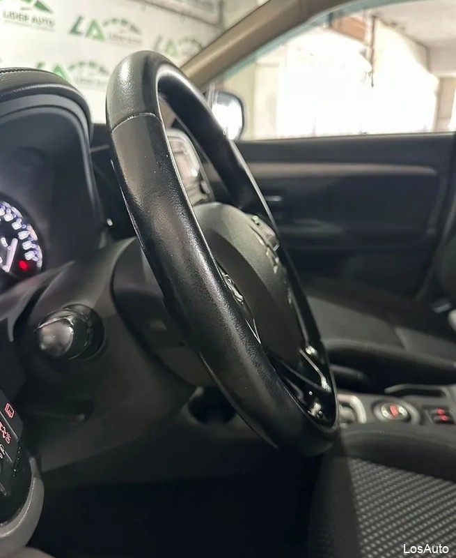 Mitsubishi Outlander 2.0 CVT, 2016, 117814 км