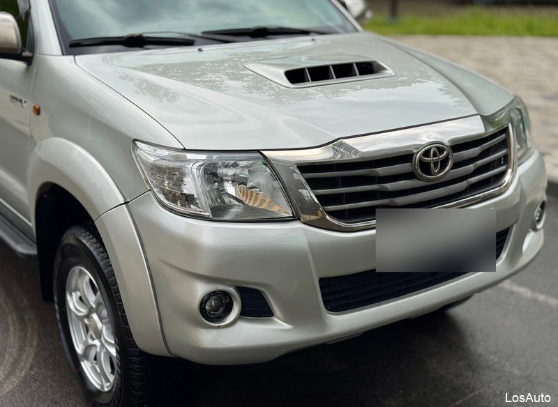 Toyota Hilux 3.0 AT, 2012, 254000 км