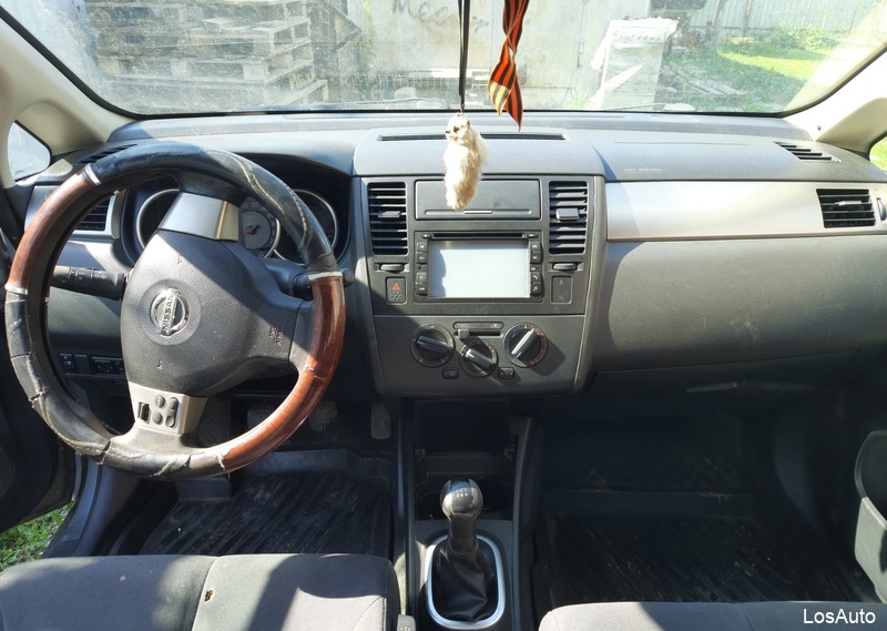 Nissan Tiida 1.6 MT, 2008, 245497 км