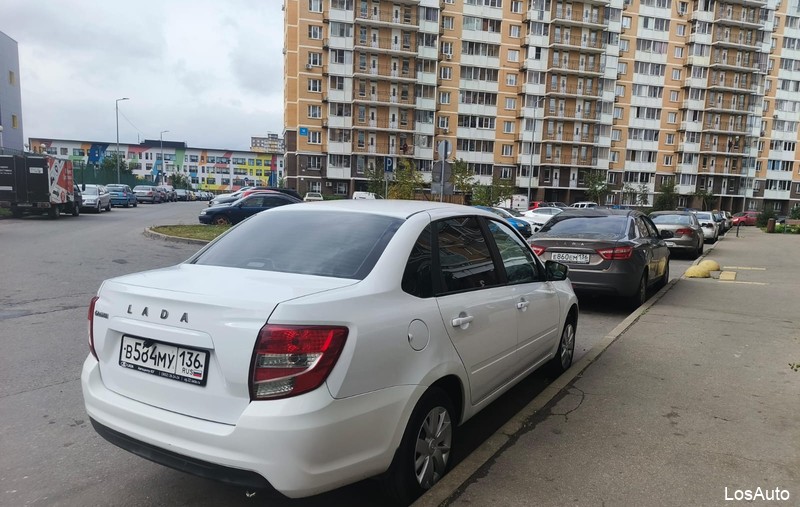 Lada Granta, 2022