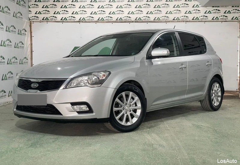 Kia Ceed 1.6 MT, 2010, 138246 км