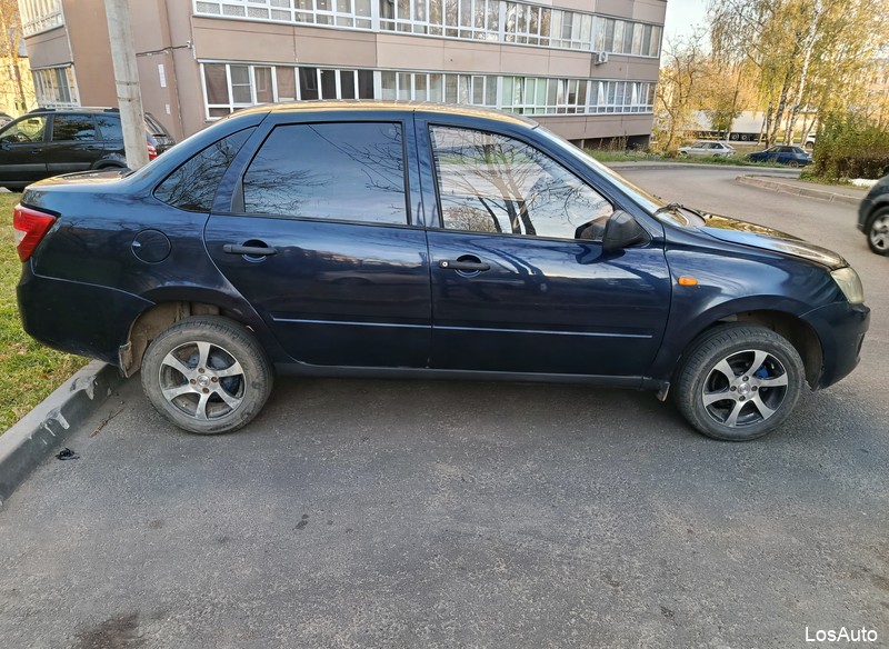 LADA (ВАЗ) Granta 1.6 MT, 2013, 180000 км