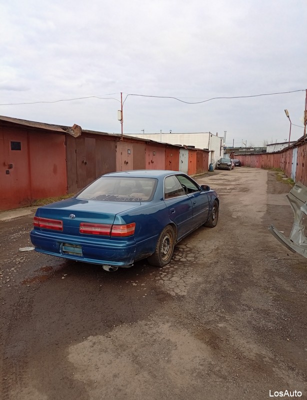 Toyota Mark II 2.0 AT, 1998, 300000 км