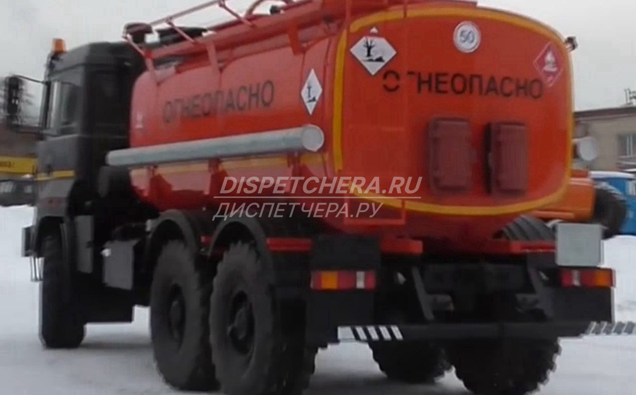 Доставка масло Ленинградской области, бензина и солярки, быстро Ленинградской области, быстро