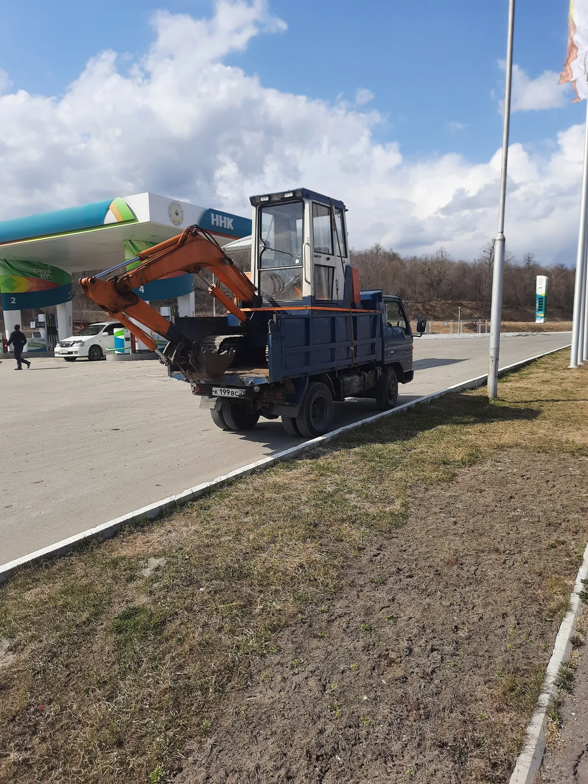 Организуем перевозку шлифовальных машинок Омской области