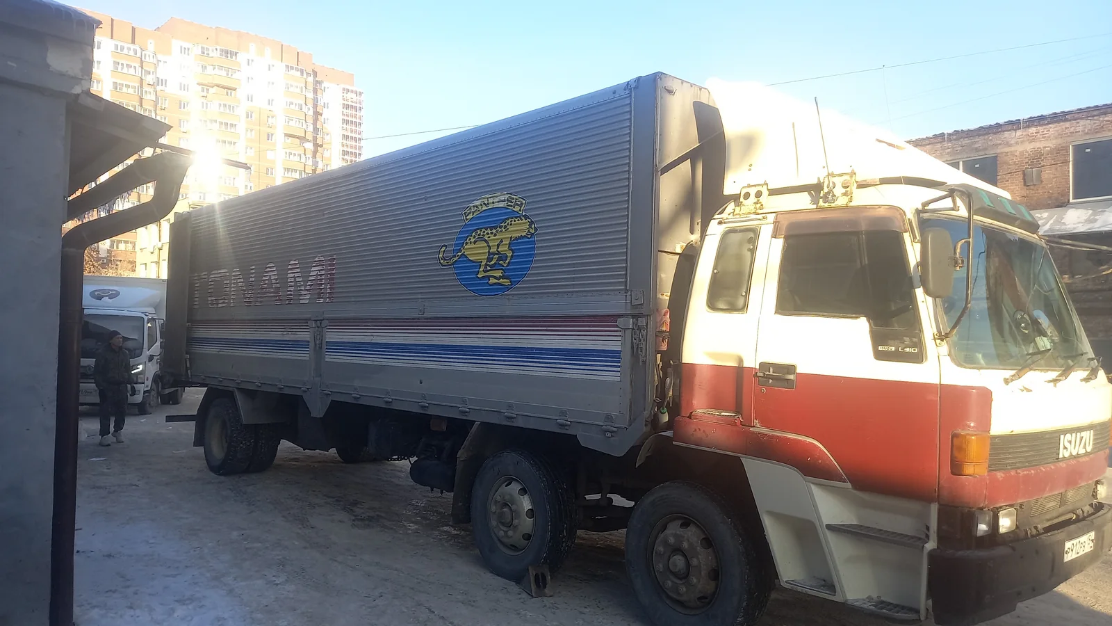 Аккуратные грузоперевозки грузовика Дагестану