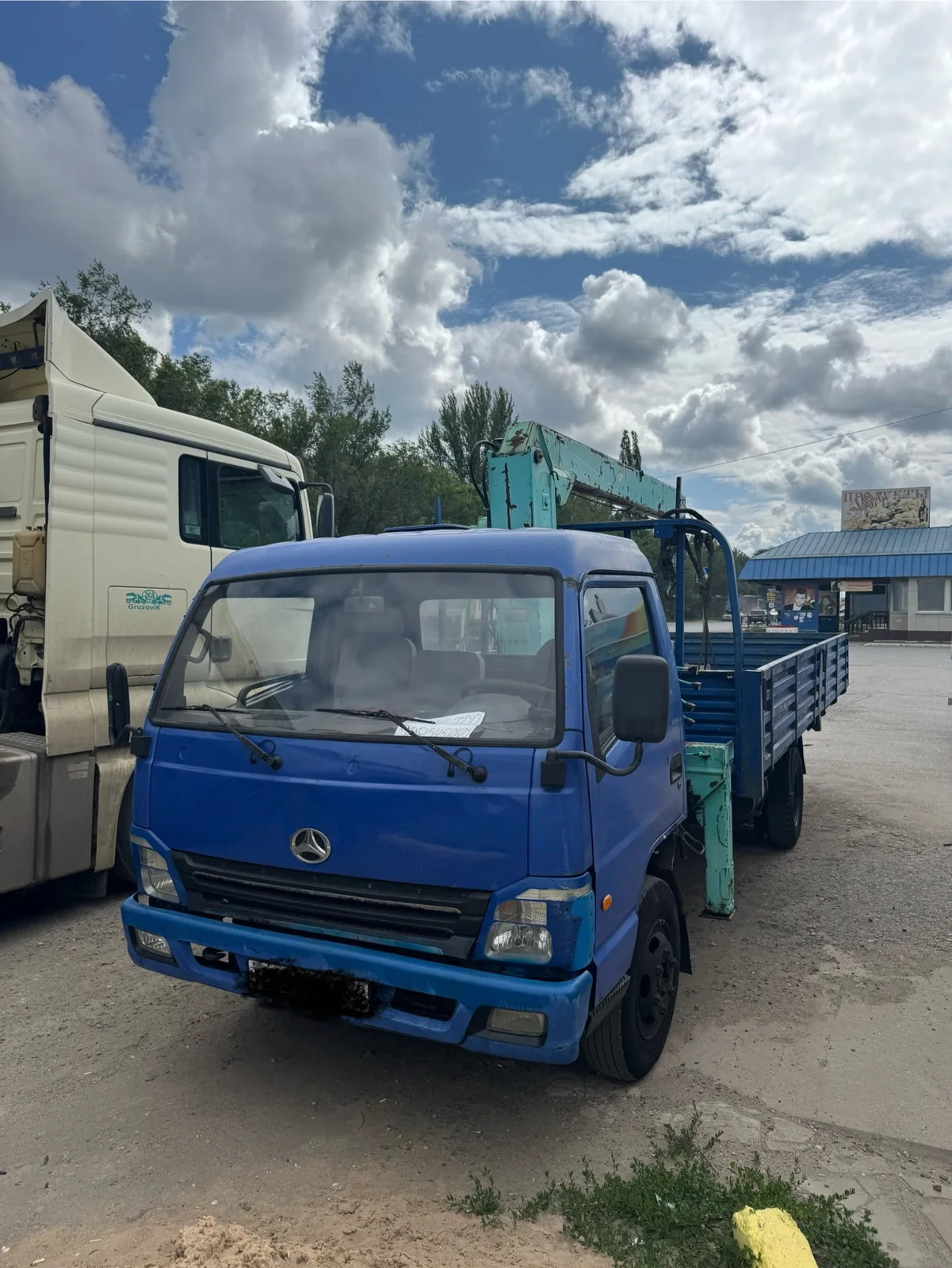 Транспортируем экскаватор Алтайскому краю