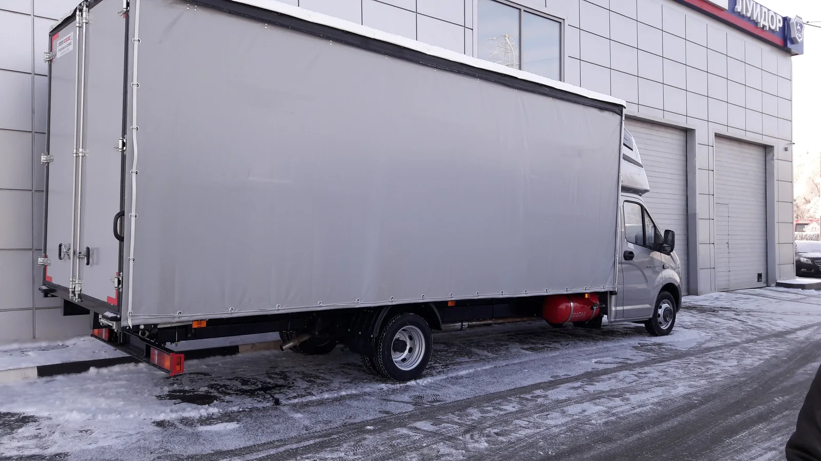 Тентованный транспорт по Баде, Забайкальскому краю