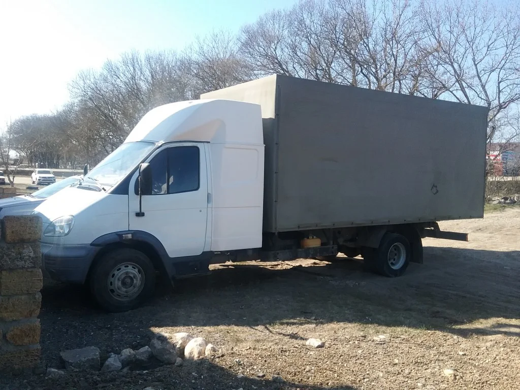 Ночная транспортировка труб с высокой устойчивостью к давлению Ставрополье