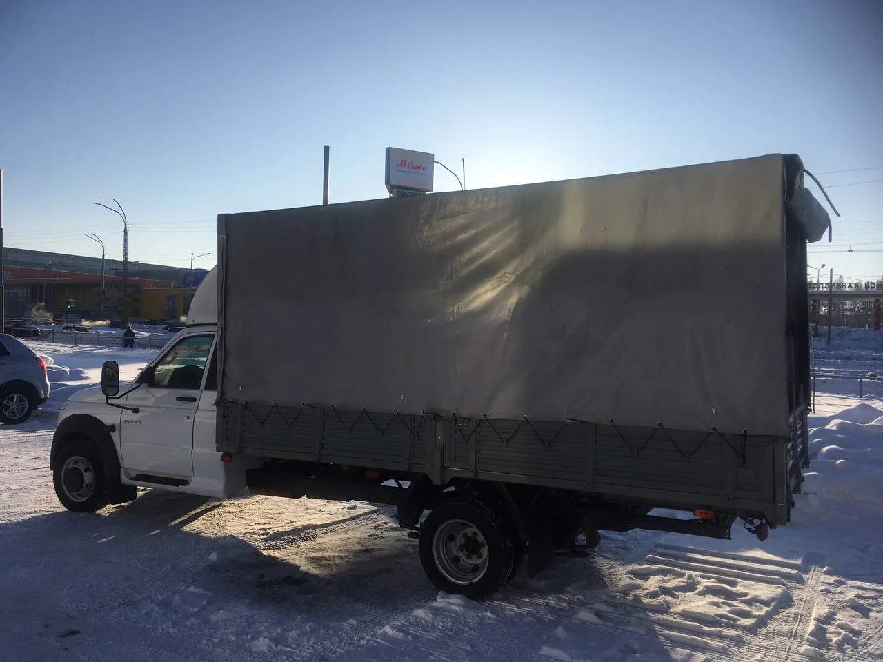 Доставка песока Кабардино-Балкарии, цемента и сухой смесь в мешкаха, с подачей Кабардино-Балкарии, с подачей