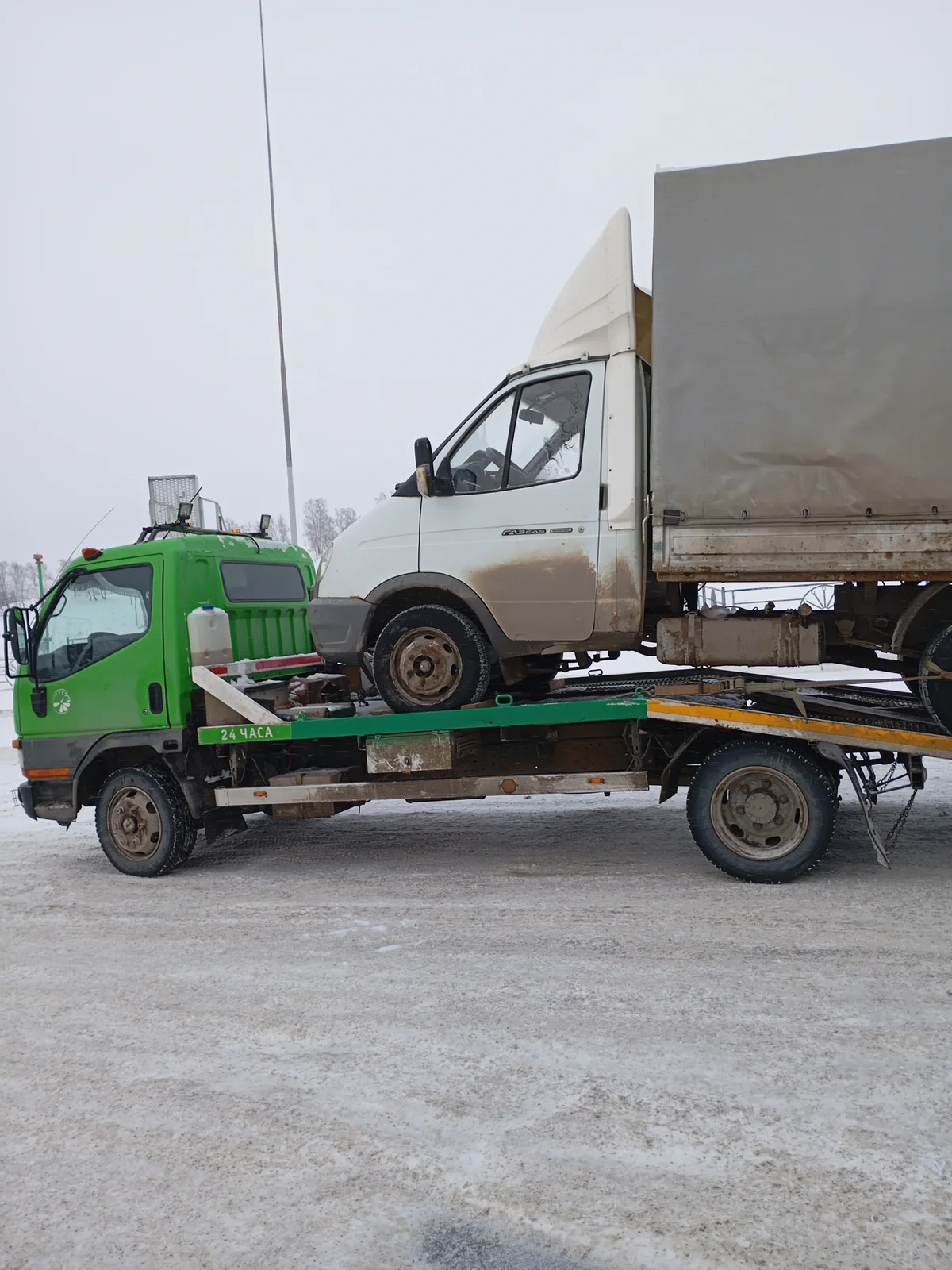 Услуги эвакуатора 4 тонны для авто и тракторов по Учалы, Башкортостану