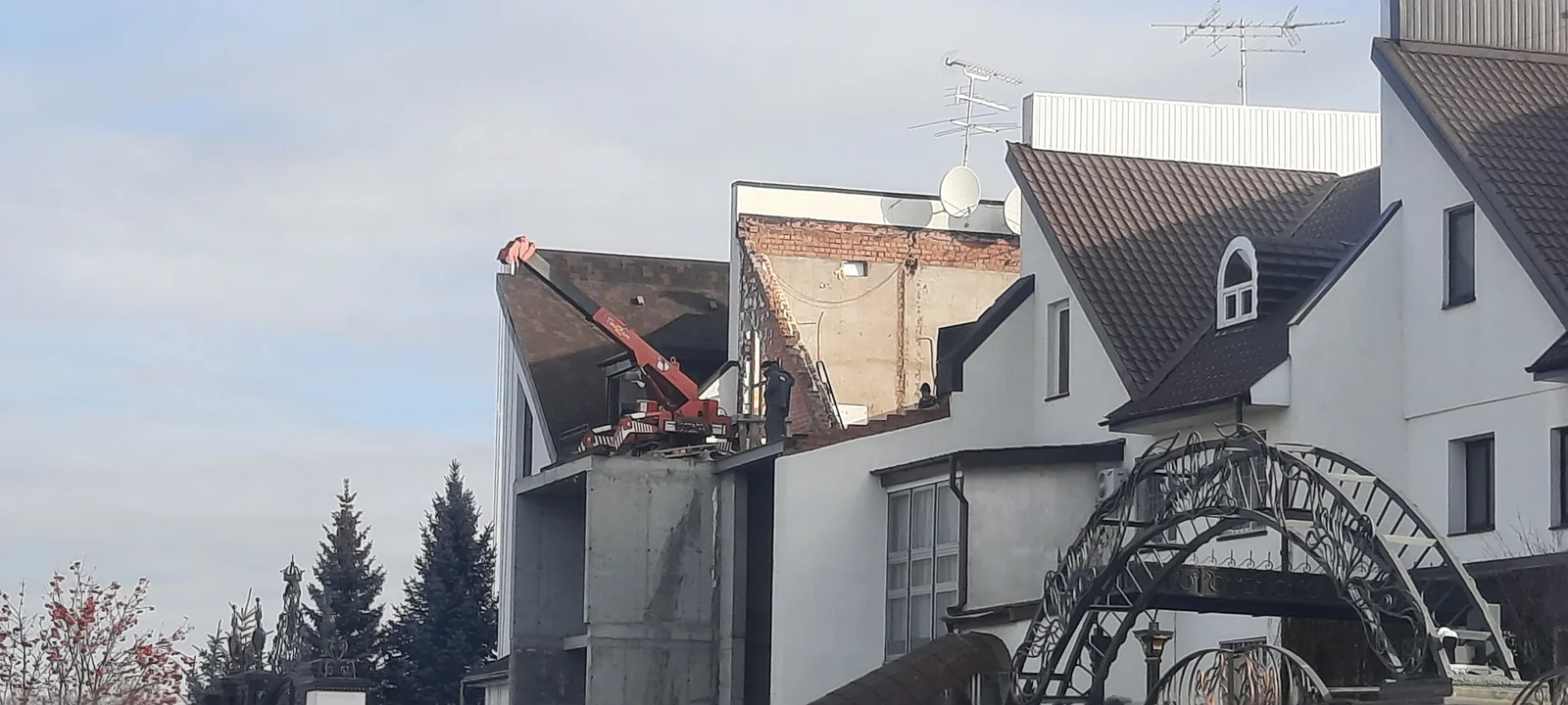 Выполняем любой вид перевозки прицепа-цистерны сборным грузом Архангельской области