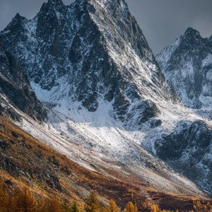 Осенний контраст в горах Архыза