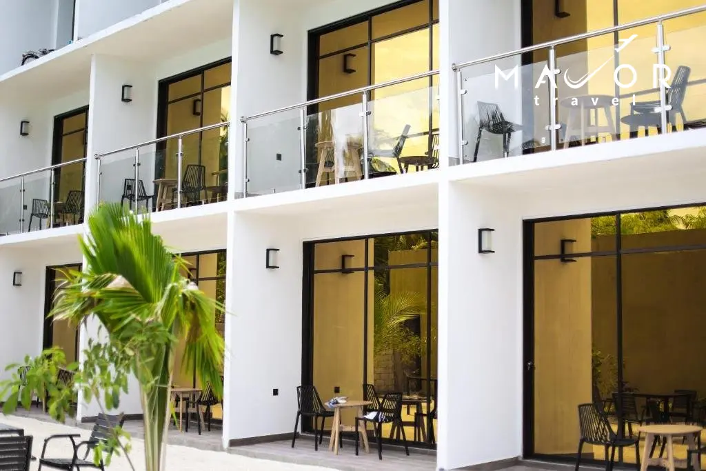 Ahola Thoddoo, Maldives 4*