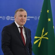 Канал Max - Мурат Кумпилов