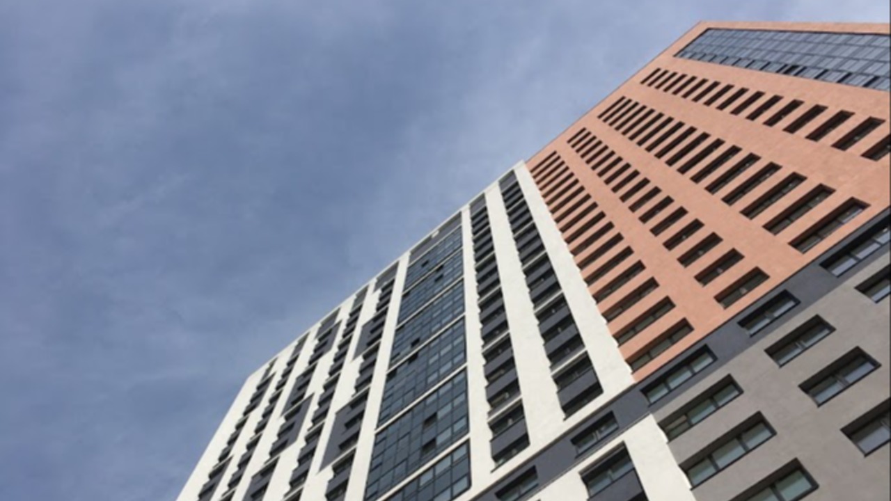 Пенсионерка из Екатеринбурга лишилась квартиры из-за мошенников по схеме Долиной