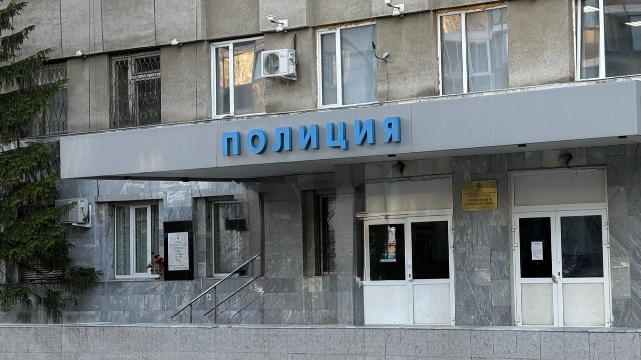 В ХМАО школьника задержали с 25 свёртками наркотиков