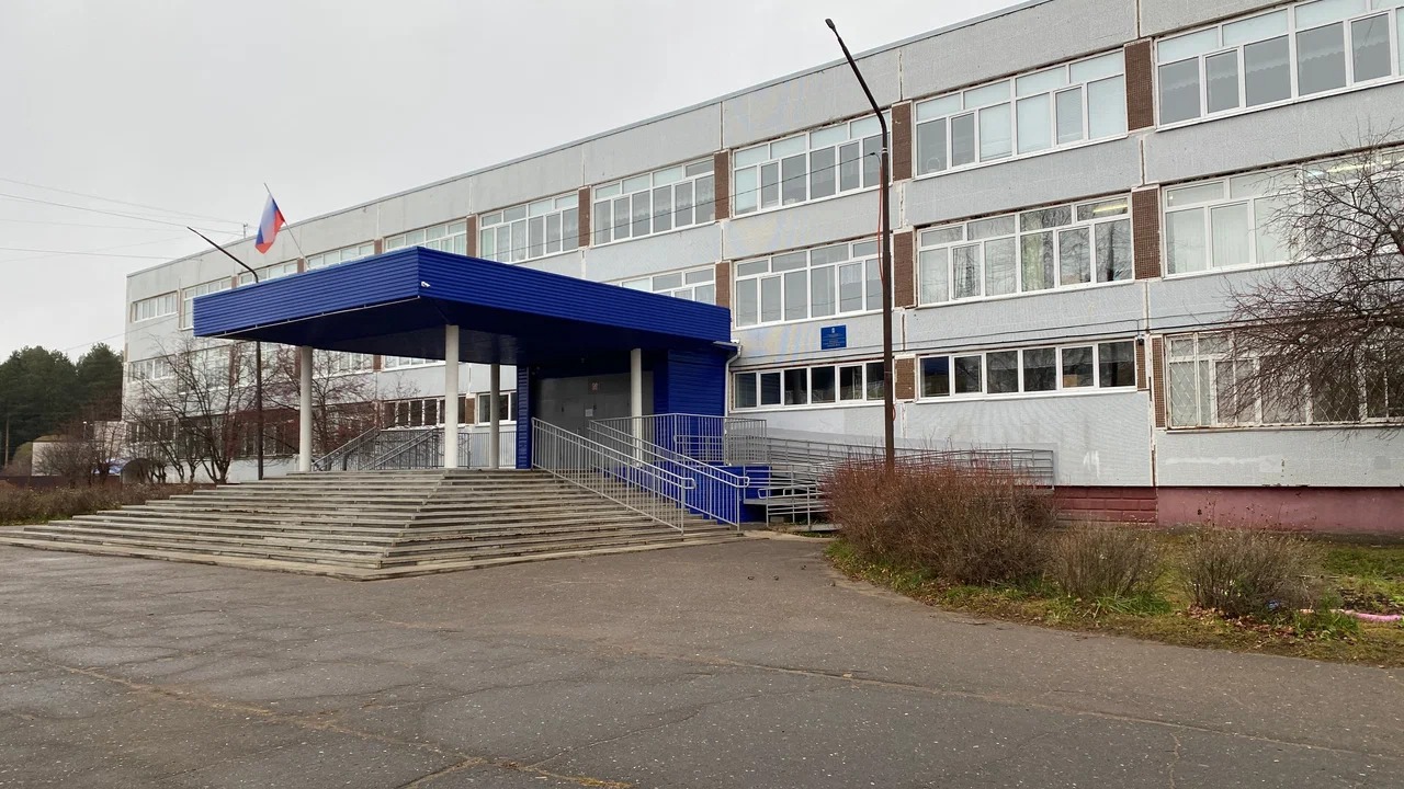 В Пермском крае 17-летний школьник напал на учительницу: что известно о трагедии