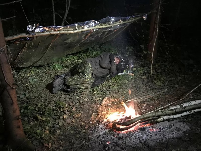 Укрытие в лесу своими руками