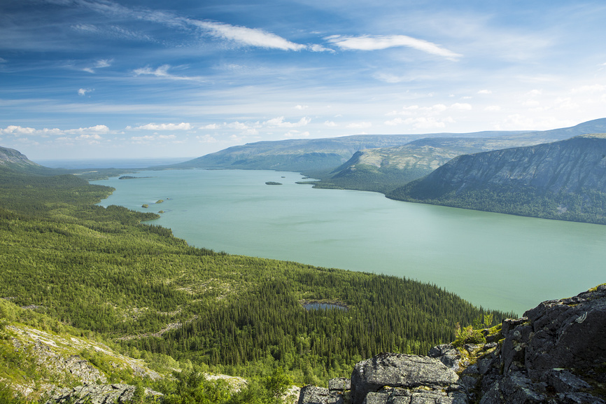 Горный массив Ловозерские тундры
