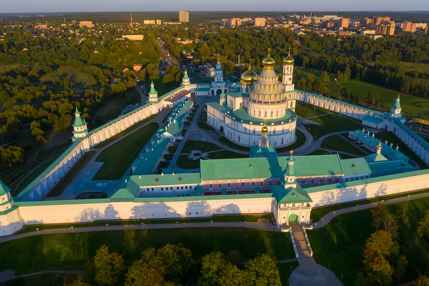 Ново-Иерусалимский монастырь в Истре