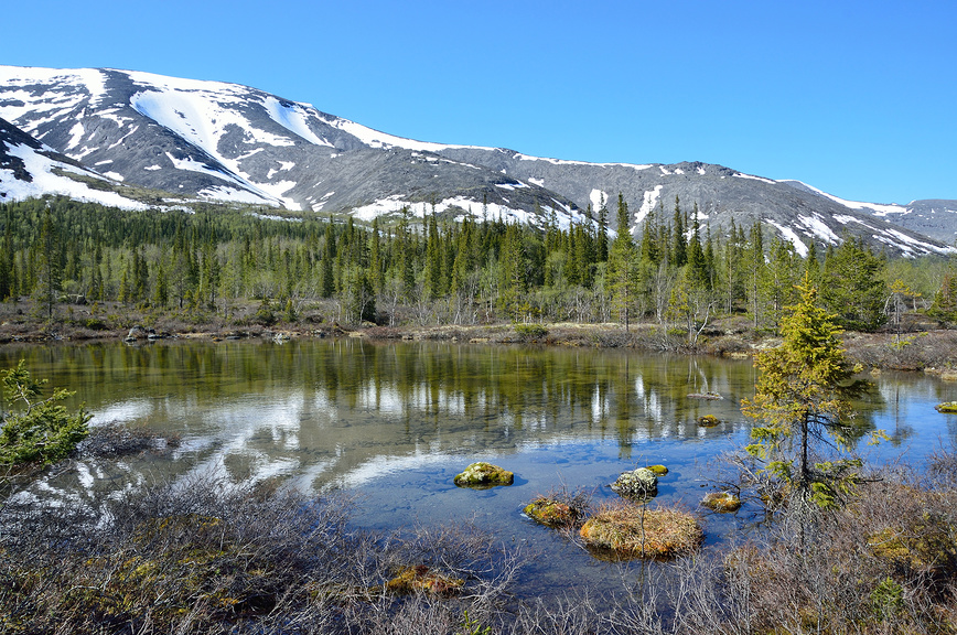 Озеро в Хибинах рядом с базой КСС