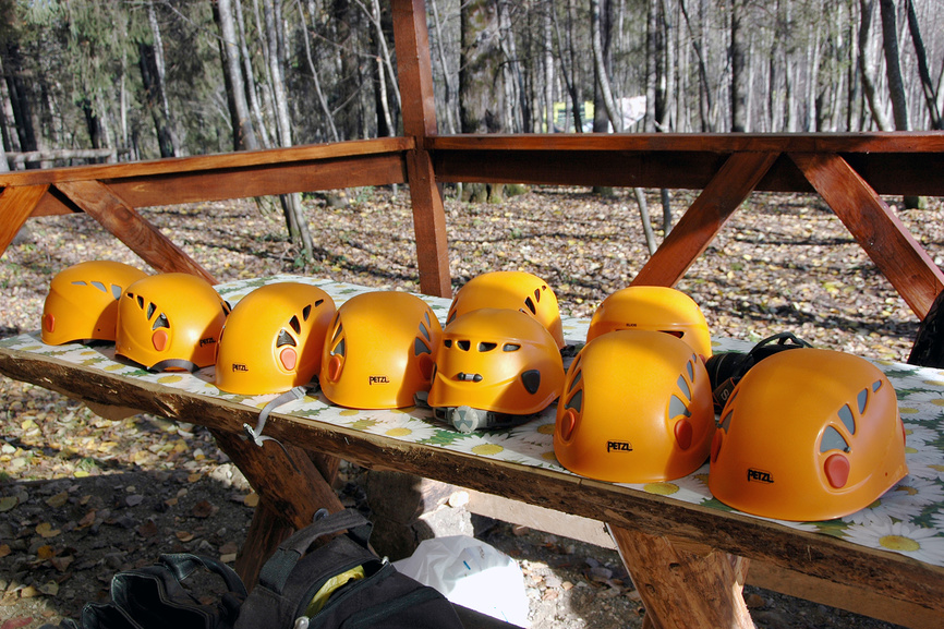 альпинистские каски