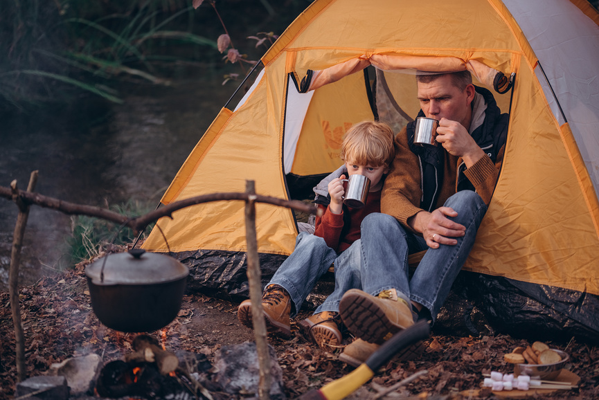 палатка и дети